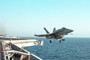 F-18 »Hornet« take-off, hangarskibet USS George Washington.