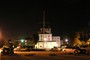 Hermann Hall (N36º 35.800' W121º 52.417'), tidligere Hotel del Monte, nu hotelbeboelse ved Naval Postgraduate School (NPS) i Monterey by night (20070606_0010).